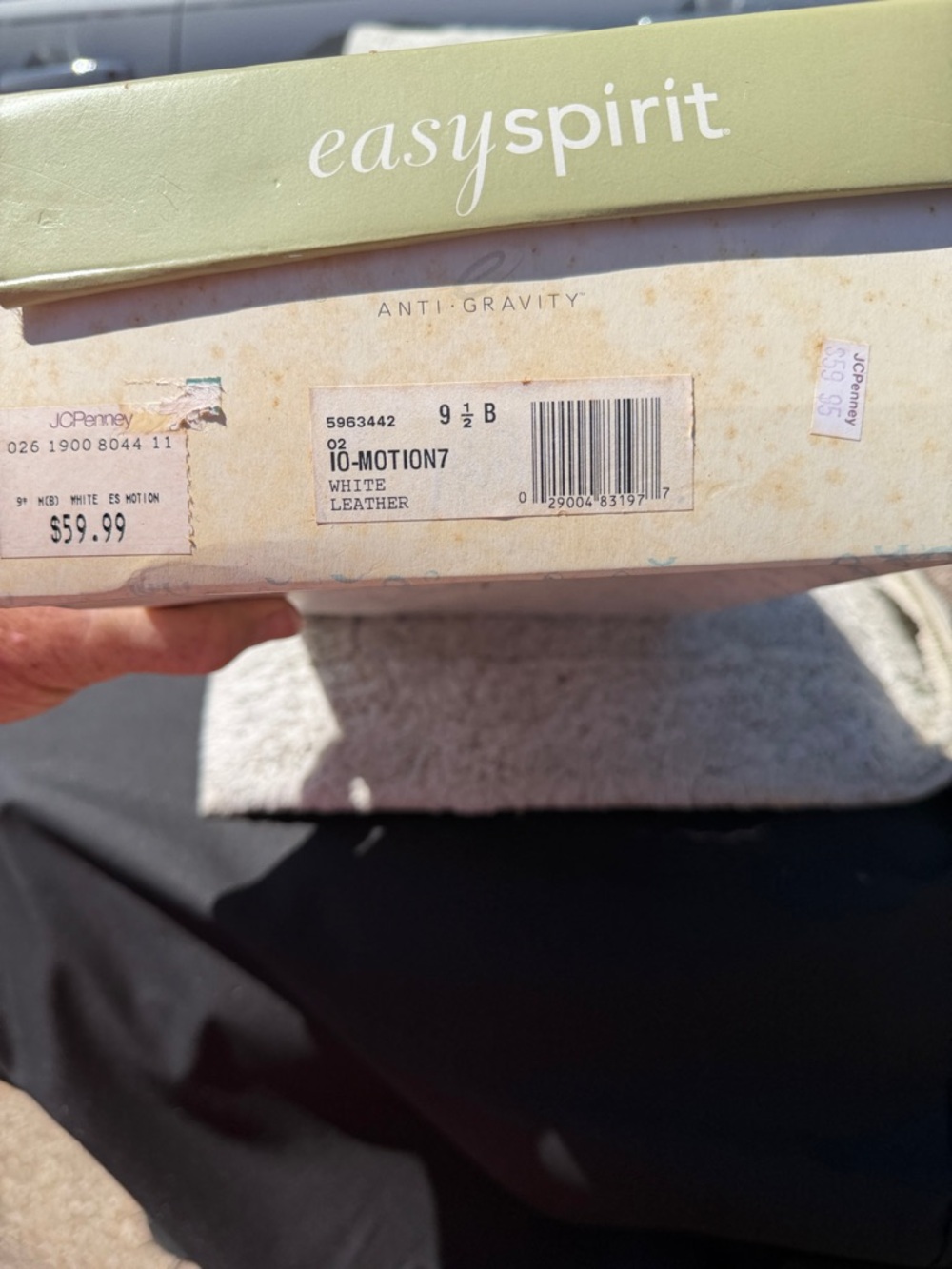 Easy Spirit Anti-Gravity Shoes new in Box in white